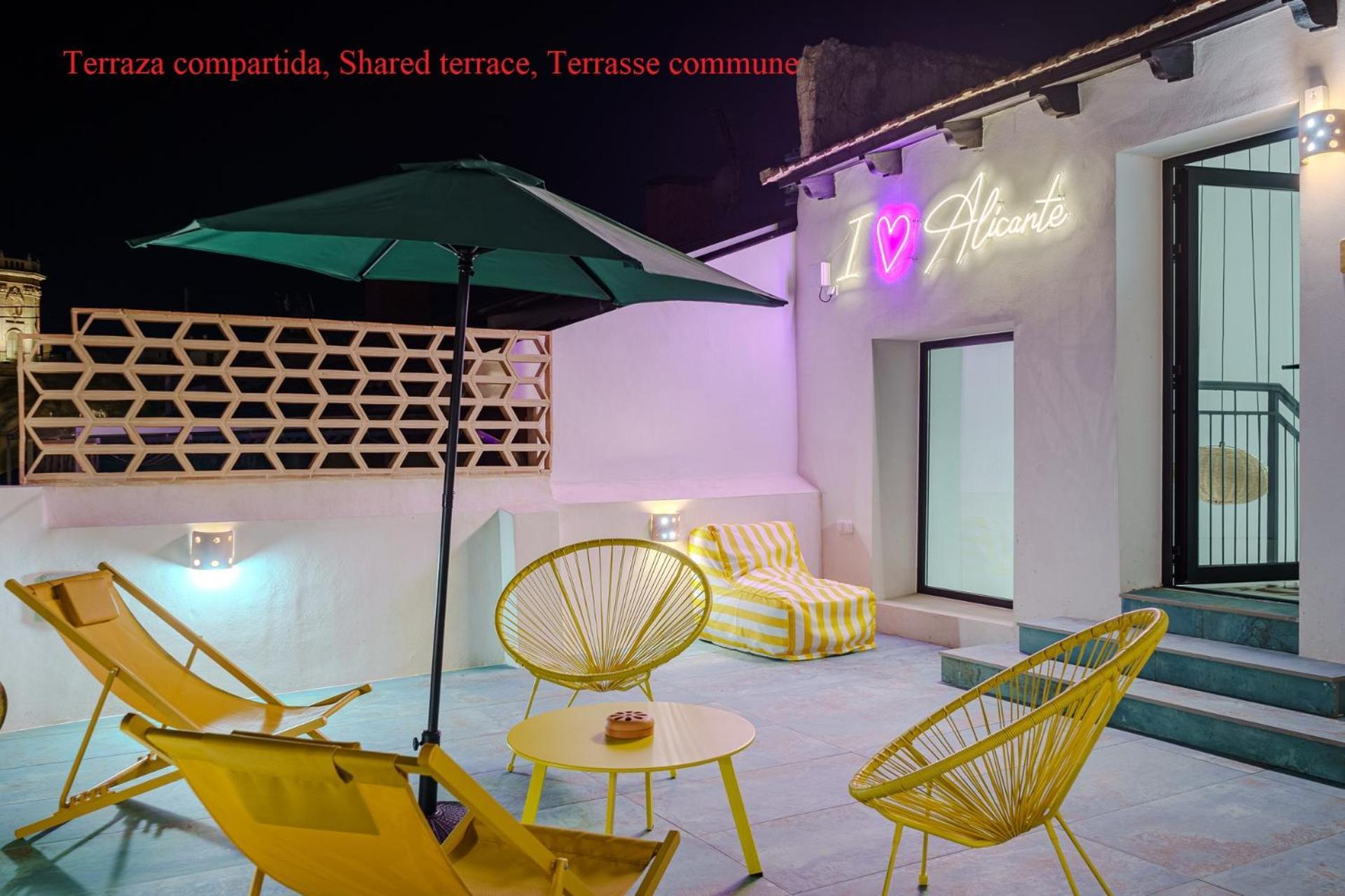 Luxurious Studio In Historic Center Of Alicante Exterior photo