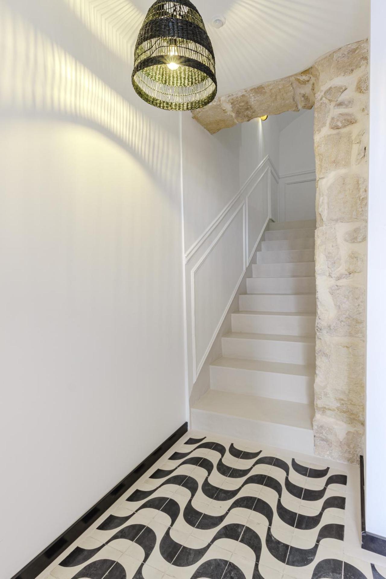 Luxurious Studio In Historic Center Of Alicante Exterior photo
